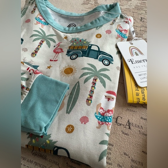 🆕Emerson & Friends Coastal Christmas Bamboo Pajamas Size 4/5 (Top) 6/7 Pants - Picture 4 of 8